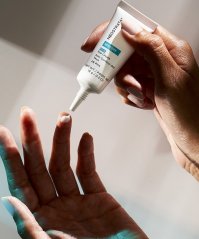 NEOSTRATA Eye Cream - zvláčňující oční krém 15 g