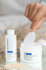 NEOSTRATA Glycolic Peel - vyhlazující peeling 60 ml