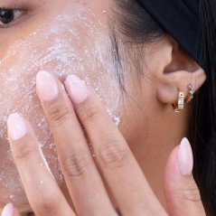 SOSKIN-PARIS pleťový peeling - Micro-exfoliating powder 30 g | Ženská krása.cz SOSKIN-PARIS pleťový peeling - Micro-exfoliating powder 30 g | Ženská krása.cz