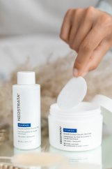 NEOSTRATA Glycolic Peel - vyhlazující peeling 60 ml