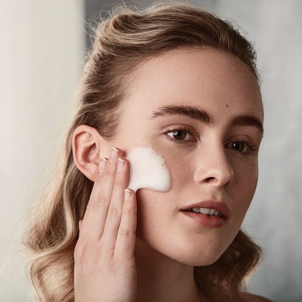 MEDIK8 Calmwise Soothing Cleanser - zklidňující čistící pěna 150 ml